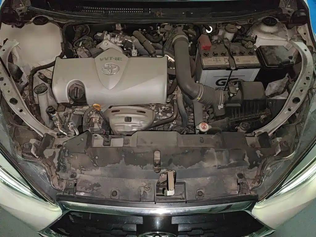 Toyota Yaris L 2020 — фото 16