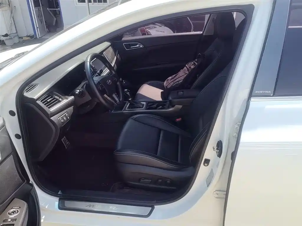 Hyundai Mistra 2017 — фото 15