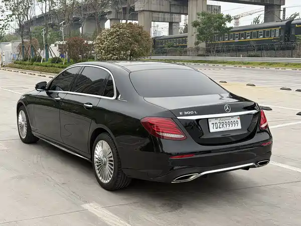 Mercedes-Benz E-Class 2019