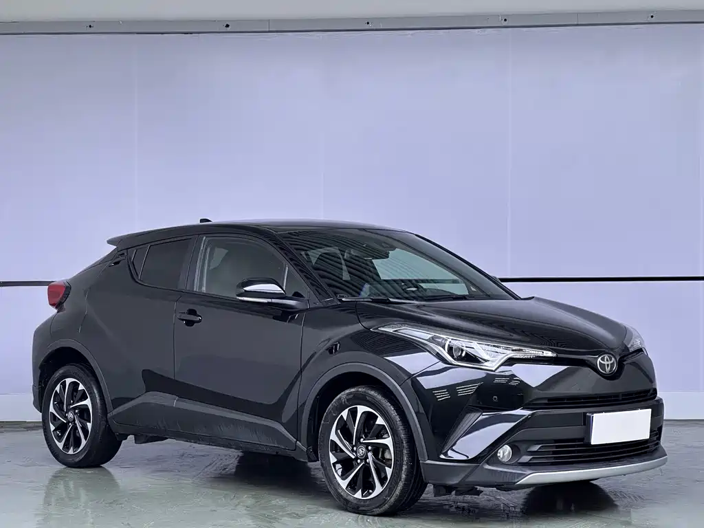 Toyota IZOA 2019 — фото 3