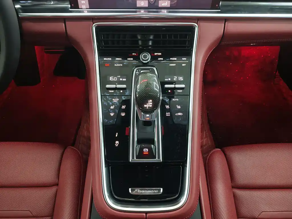 Porsche Panamera 2021 — фото 13
