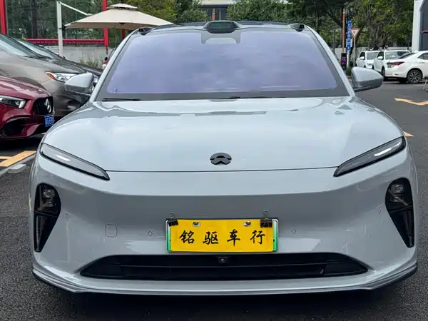 NIO ET5 2023