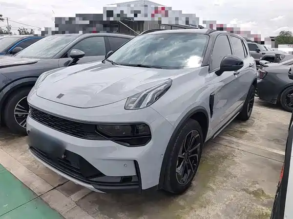 Lynk & Co 01 2023