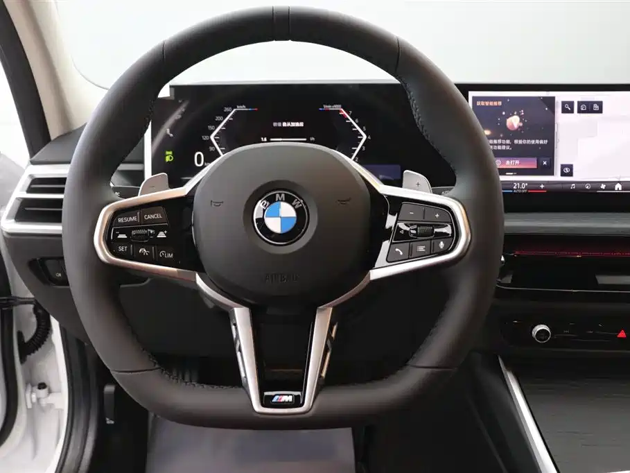 BMW 3 Series 2025 — фото 15