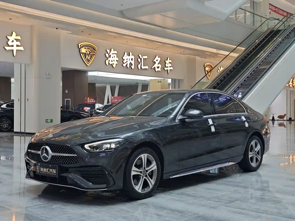 Mercedes-Benz C-Class 2022 — фото 1