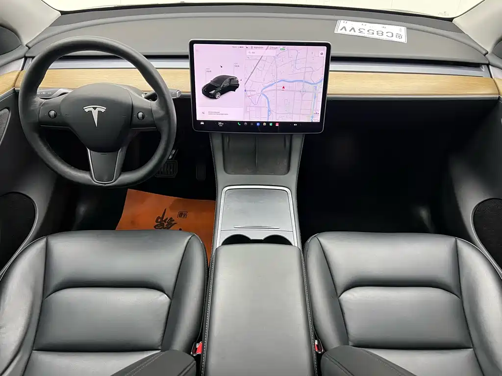 Tesla Model Y 2021 — фото 9