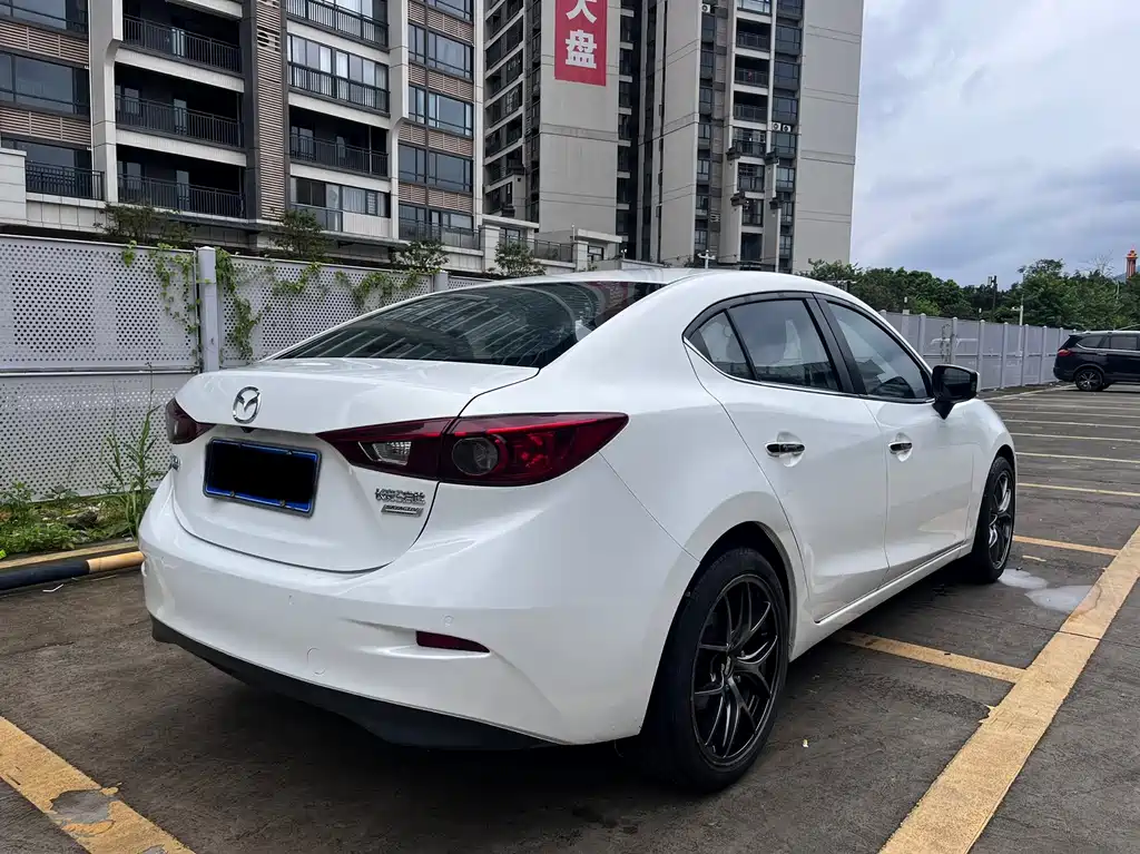 Mazda 3 Angkesela 2016 — фото 9