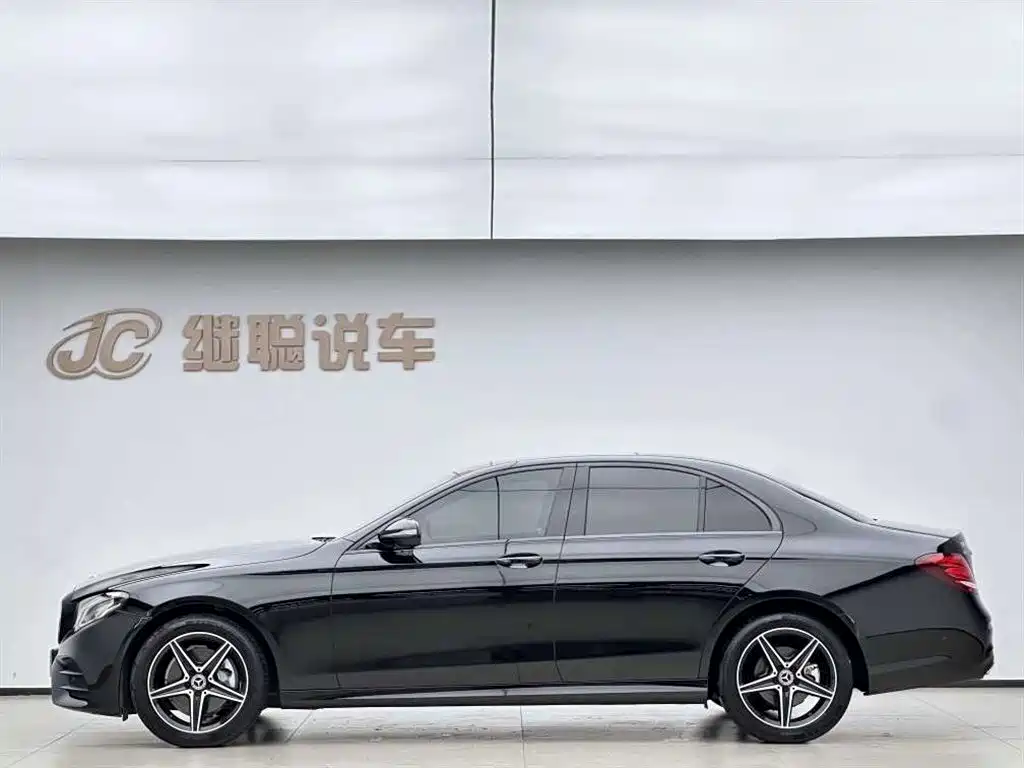 Mercedes-Benz E-Class 2019 — фото 2
