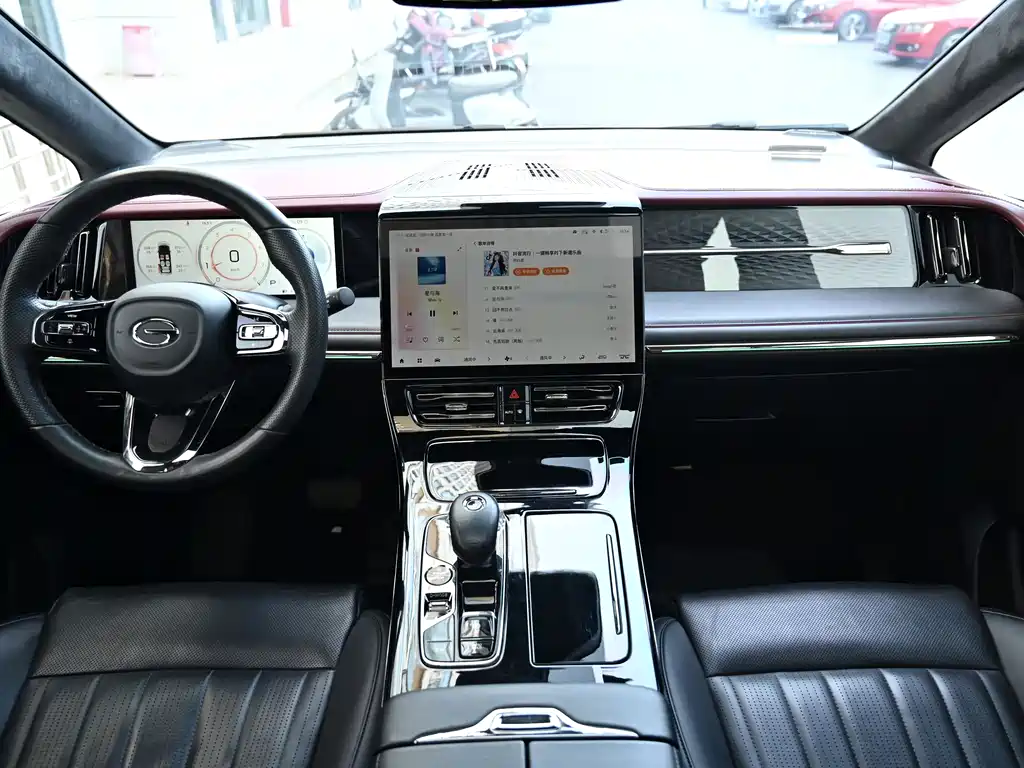GAC Motor Trumpchi M8 2023 — фото 13