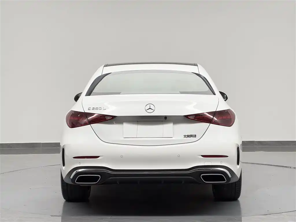 Mercedes-Benz C-Class 2024 — фото 15