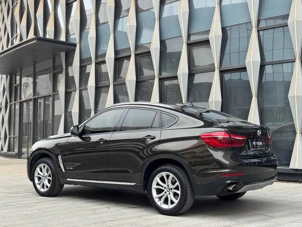 BMW X6 2016 — фото 21