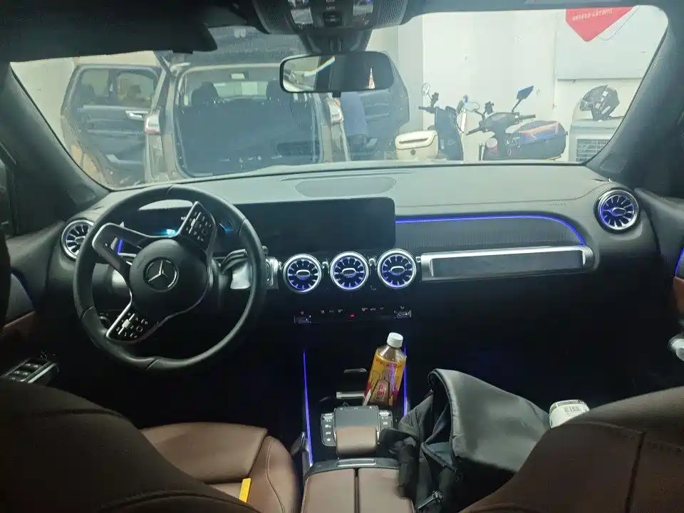 Mercedes-Benz GLB 2022