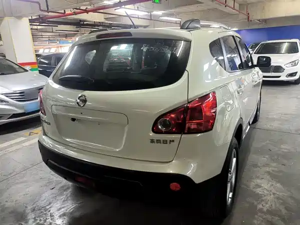 Nissan Qashqai 2015