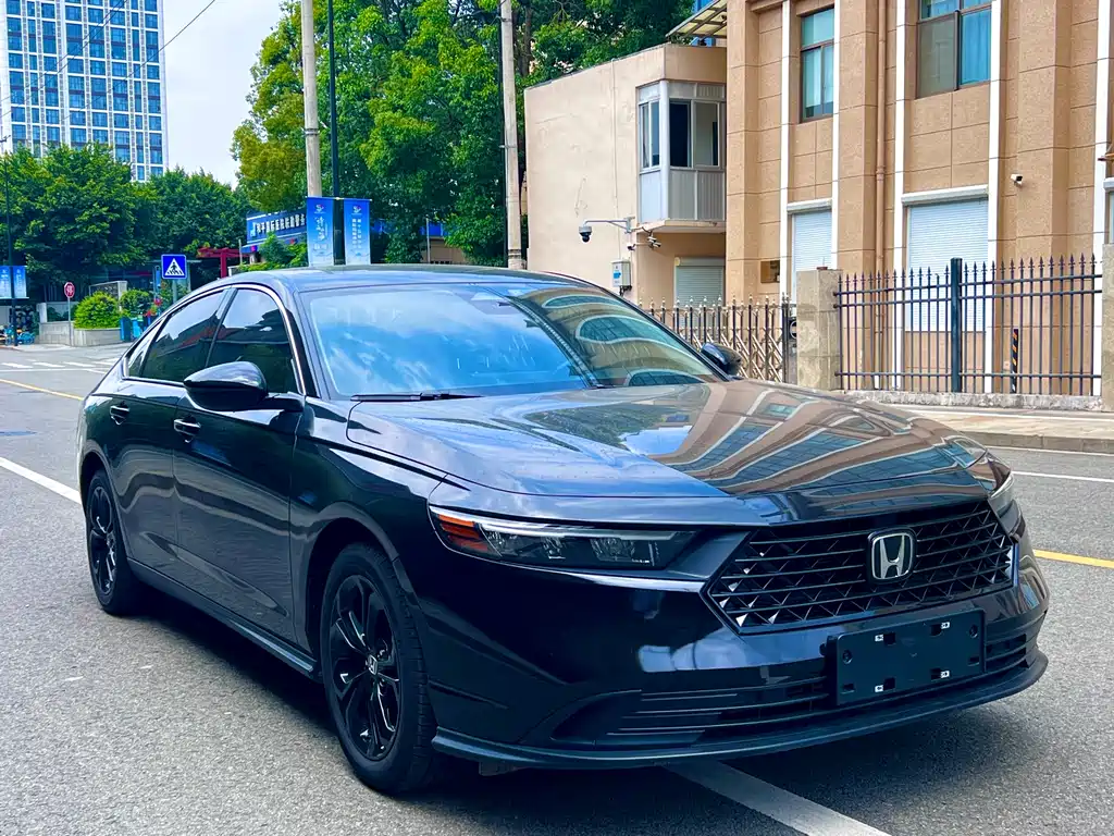 Honda Accord 2025 — фото 2
