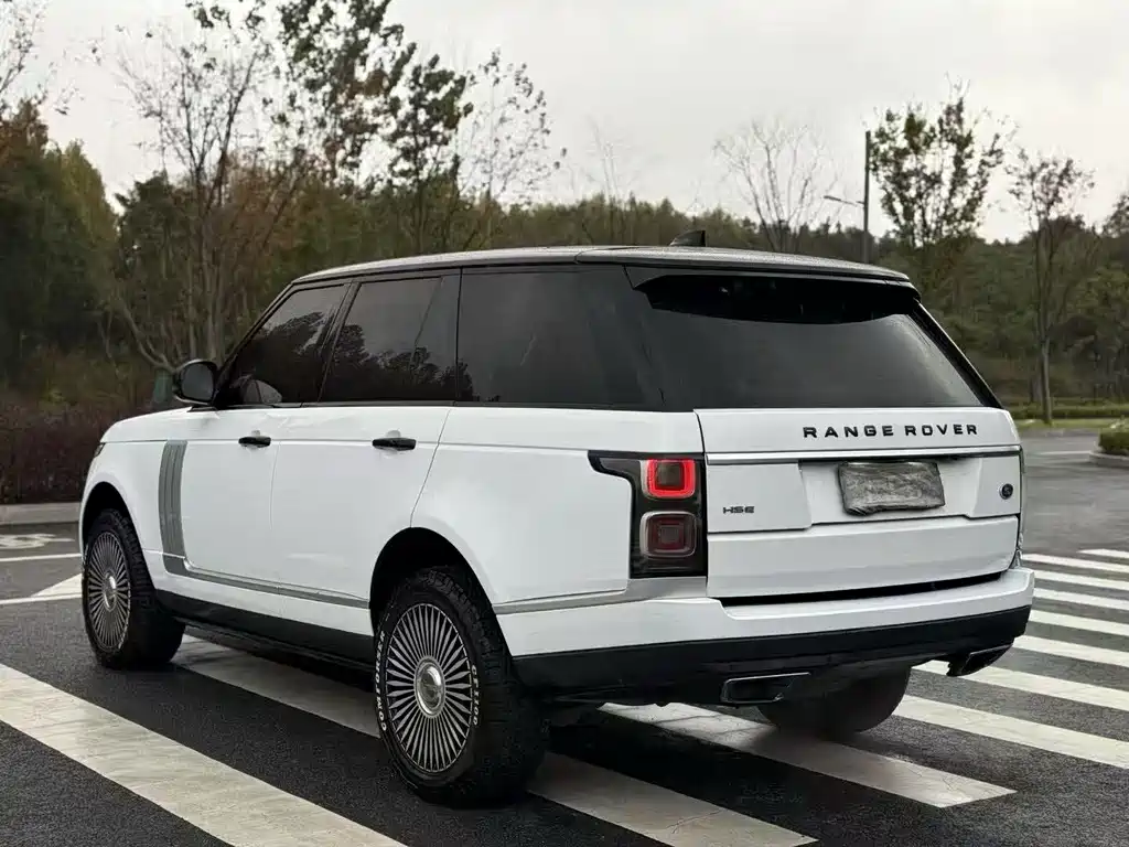 Land Rover Range Rover 2018 — фото 9