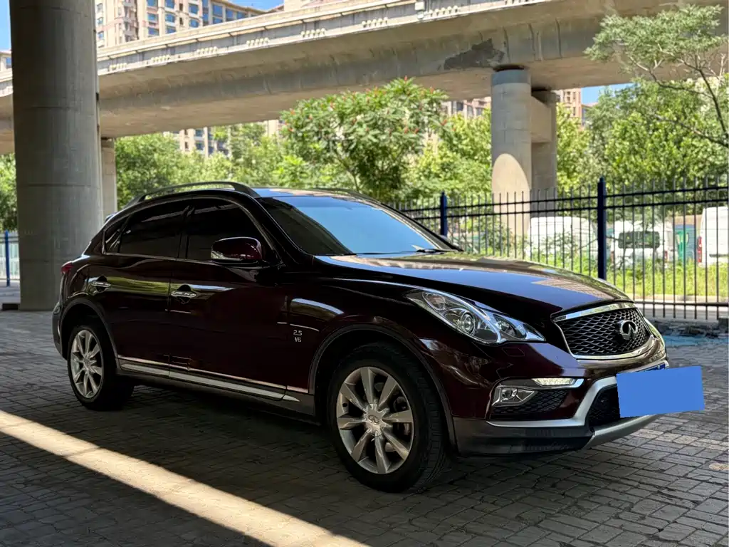 Infiniti QX50 2017 — фото 3