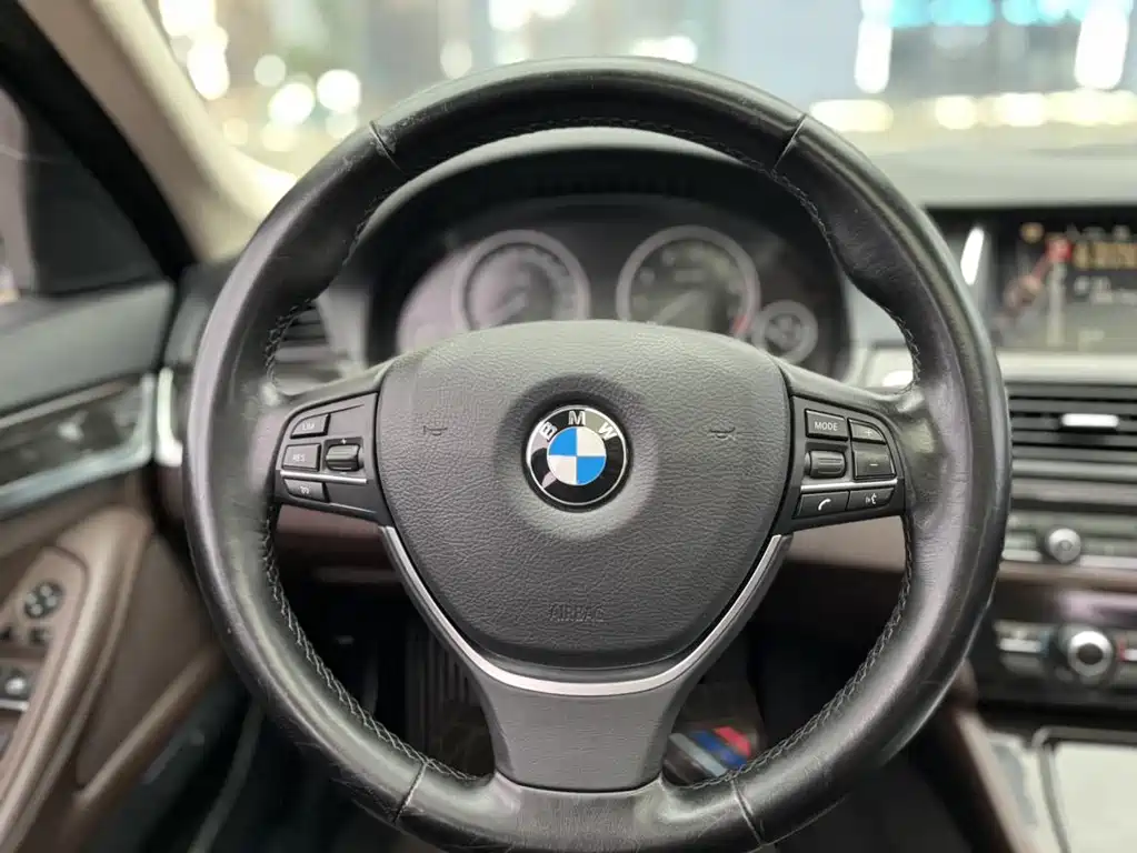 BMW 5 Series 2015