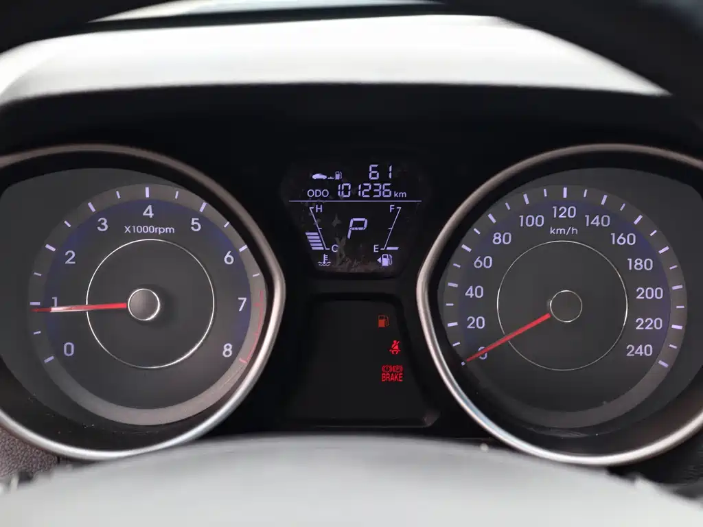 Hyundai Elantra 2016