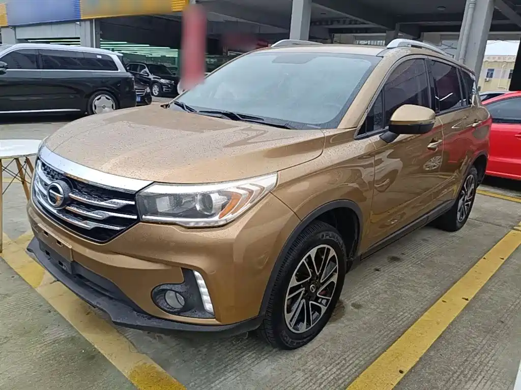 GAC Motor Trumpchi GS4 2015 — фото 1