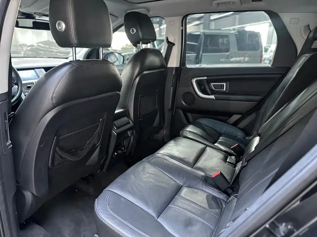 Land Rover Discovery Sport 2016 — фото 7