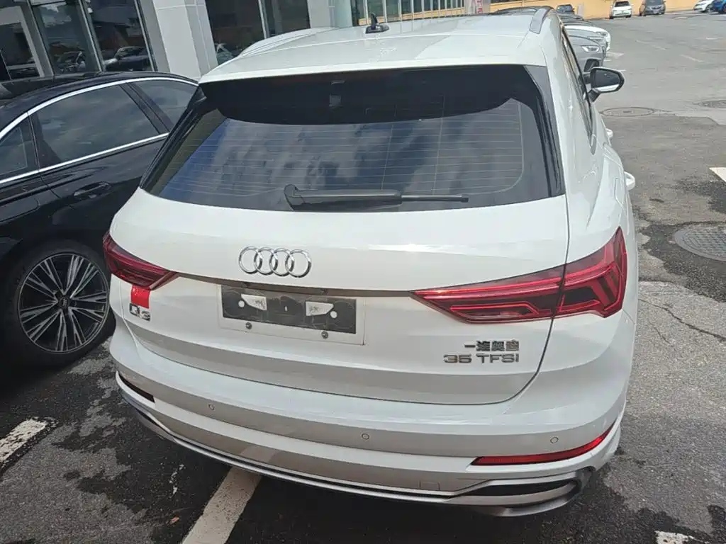 Audi Q3 2021