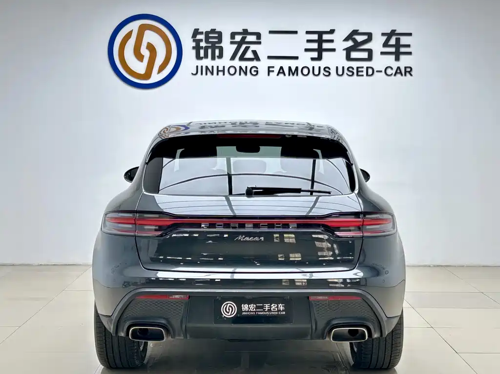 Porsche Macan 2023 — фото 22