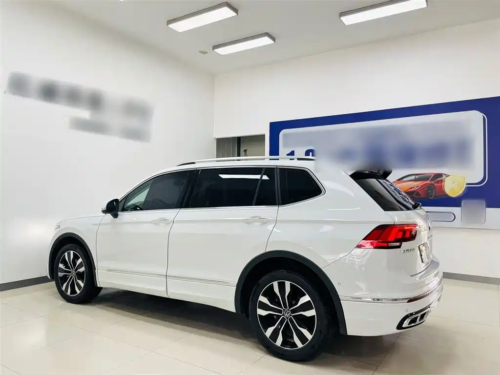 Volkswagen Tiguan L 2025 — фото 11