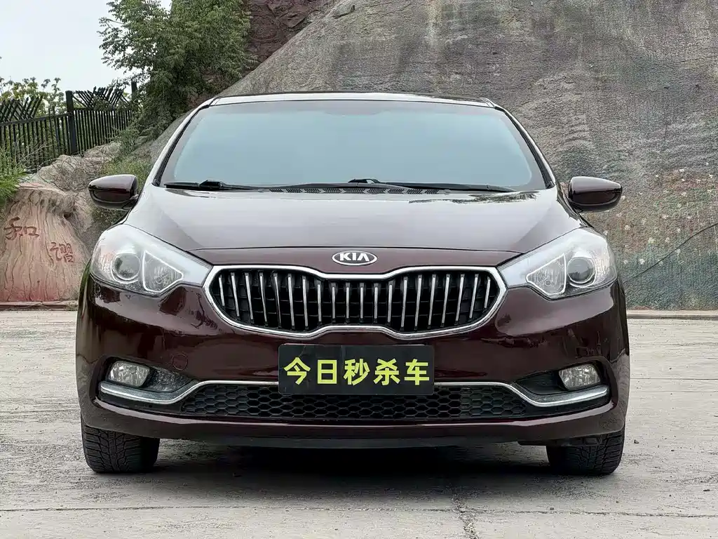Kia K3 2013