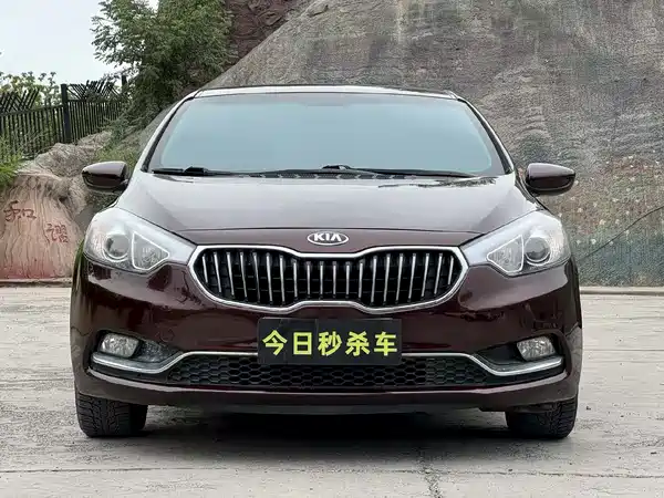 Kia K3 2013