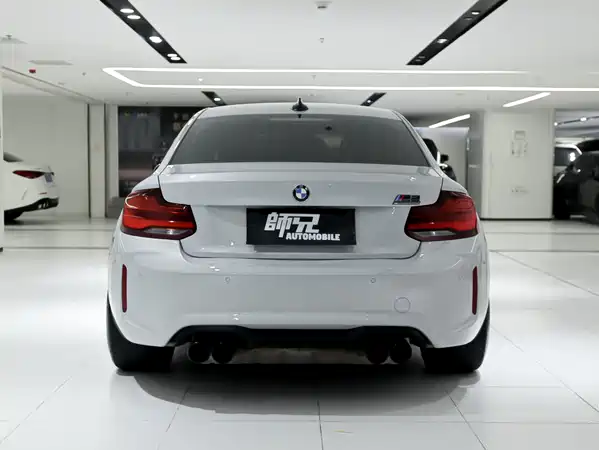 BMW M2 2019