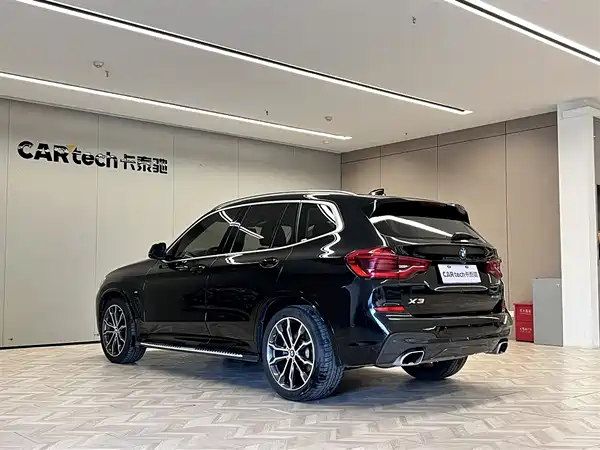 BMW X3 2021