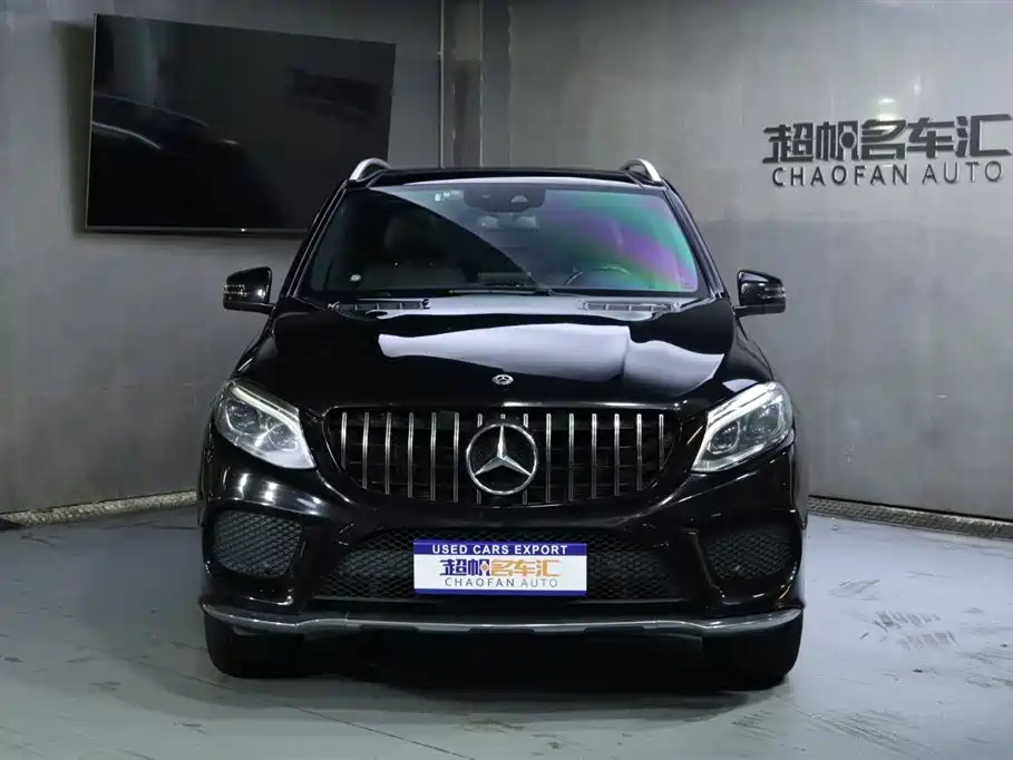 Mercedes-Benz GLE 2018 — фото 2