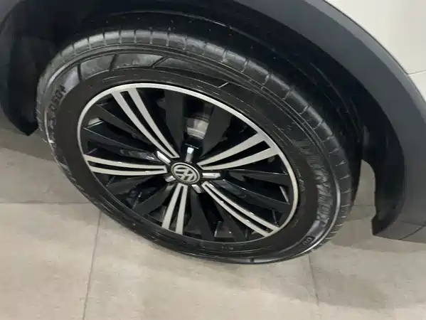 Volkswagen Tiguan L 2019