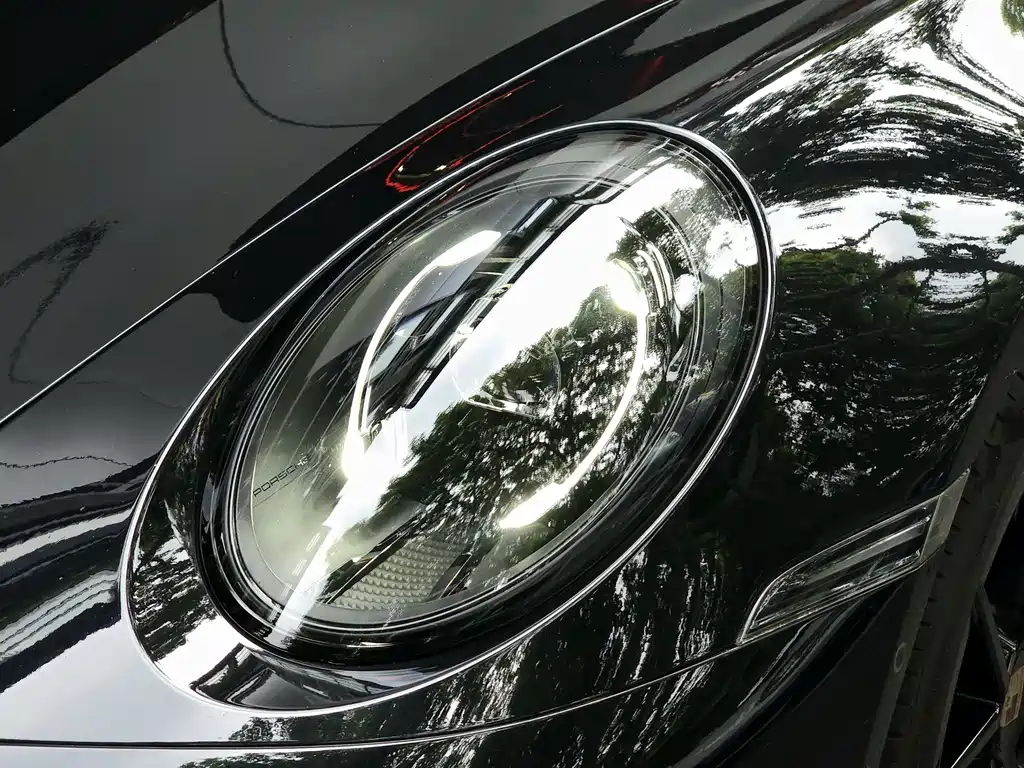 Porsche 911 2025 — фото 11