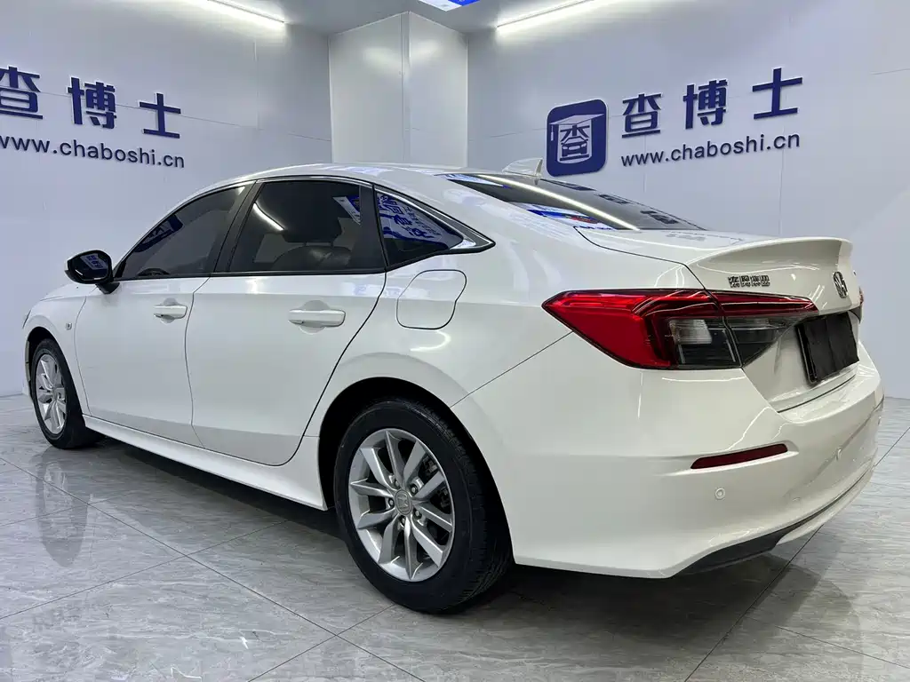 Honda Civic 2022 — фото 13