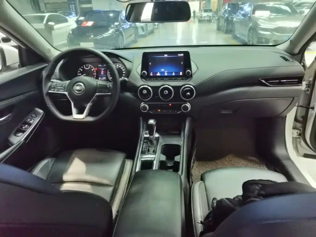 Nissan Sylphy 2019 — фото 10