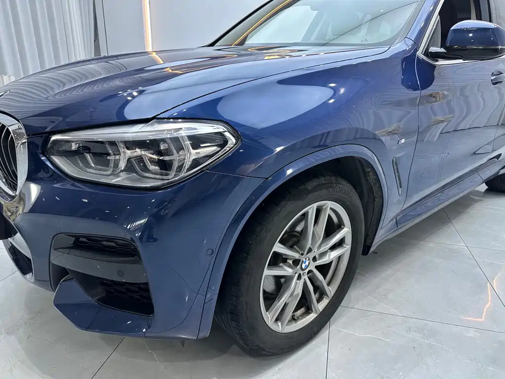 BMW X3 2021 — фото 9
