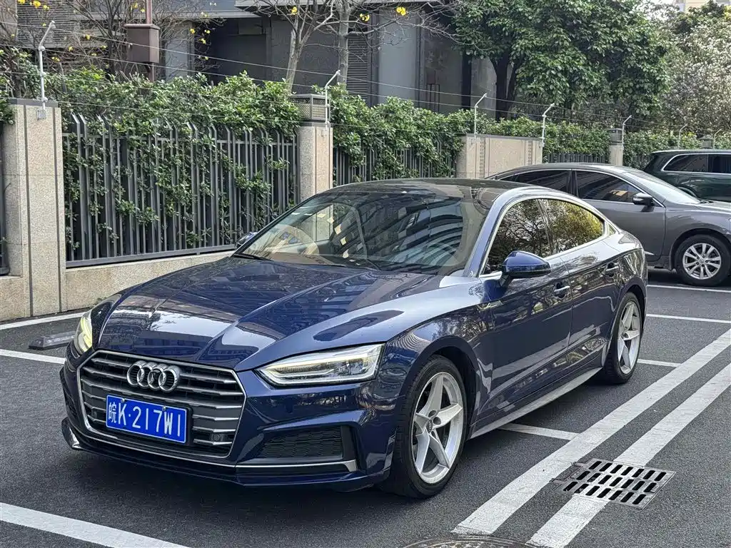 Audi A5 2019 — фото 1