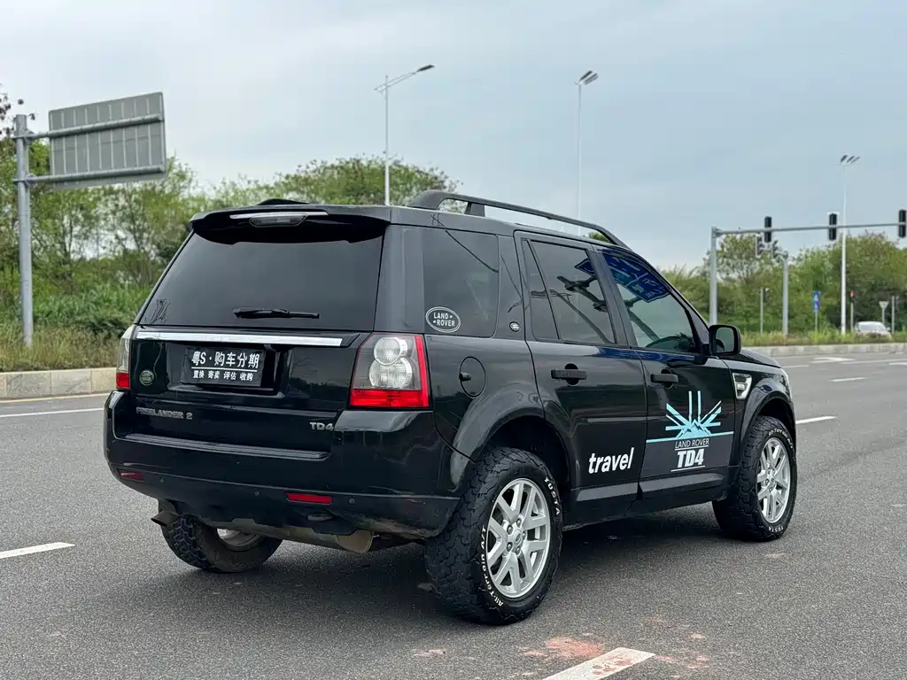 Land Rover Freelander 2 2010 — фото 23