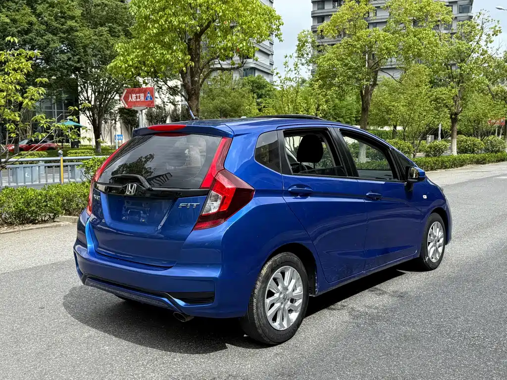 Honda Fit 2019 — фото 6