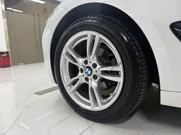 BMW 3 Series GT 2021