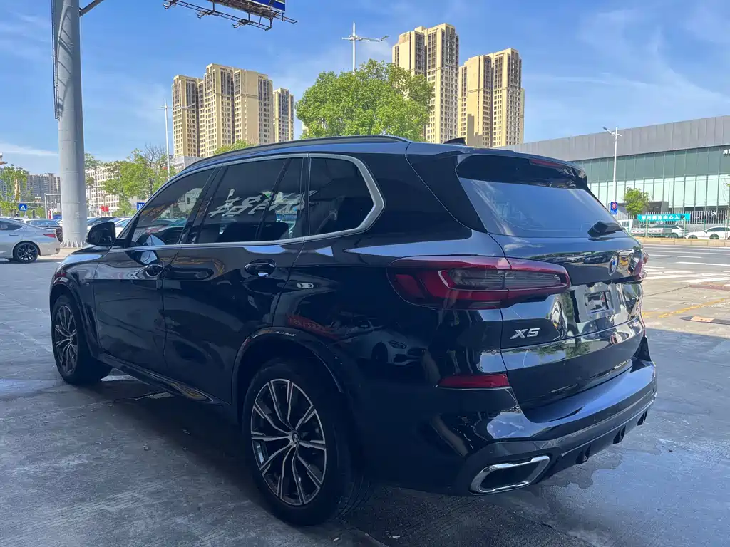 BMW X5 2022 — фото 13