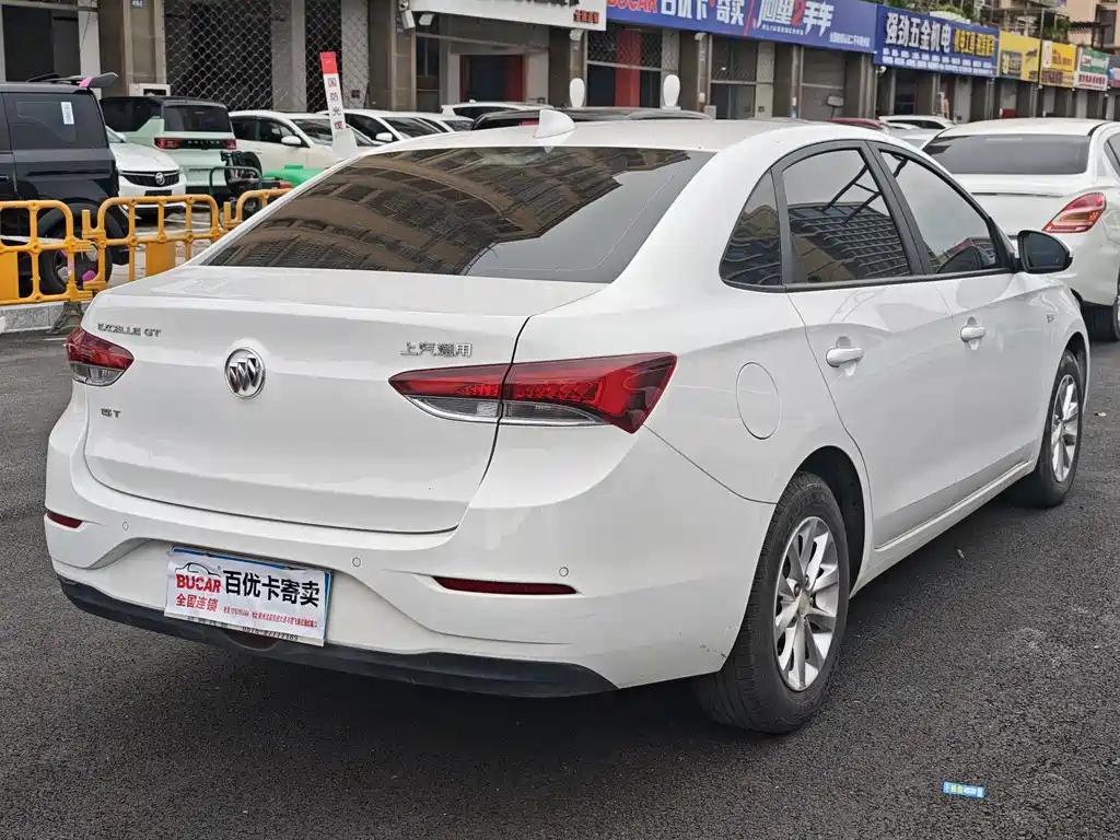 Buick Excelle 2019 — фото 4