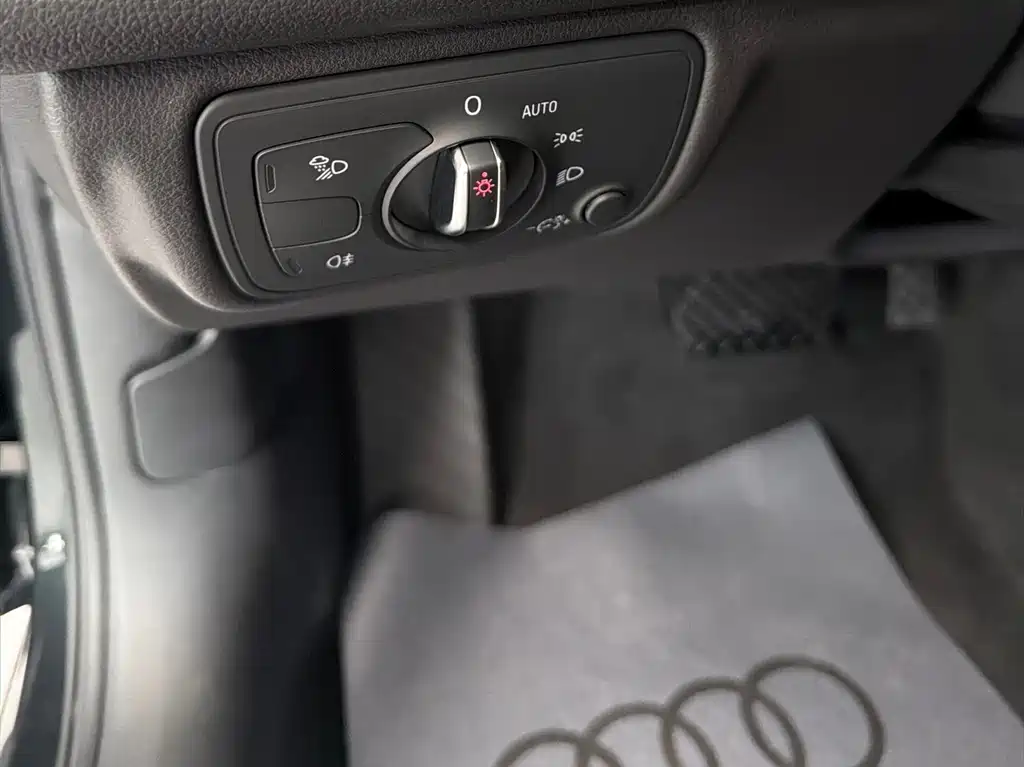 Audi A6L 2018 — фото 15