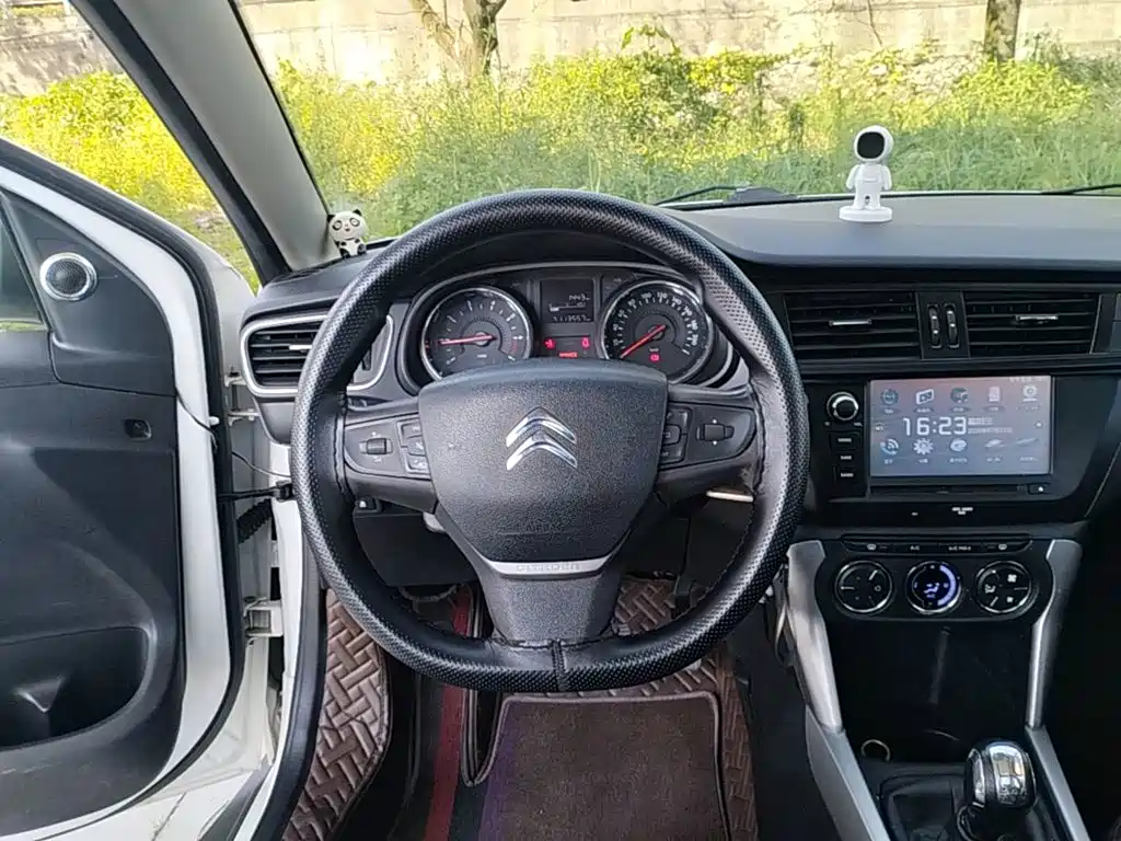 Citroën C3-XR 2015 — фото 11