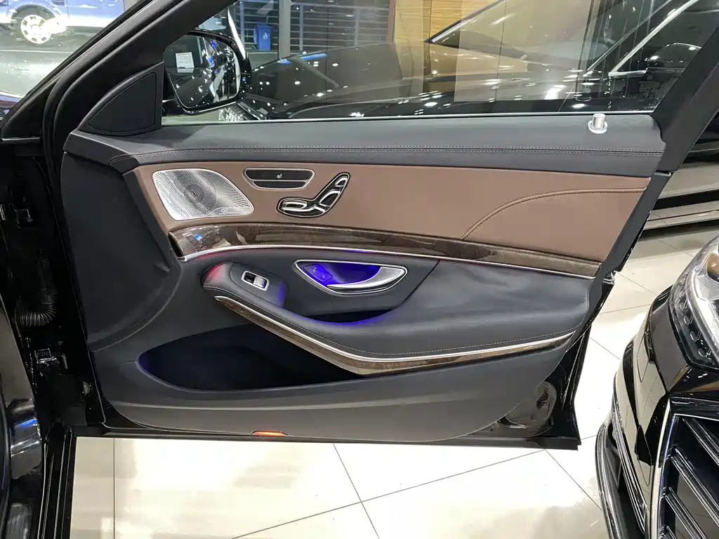 Mercedes-Benz S-Class 2018 — фото 12