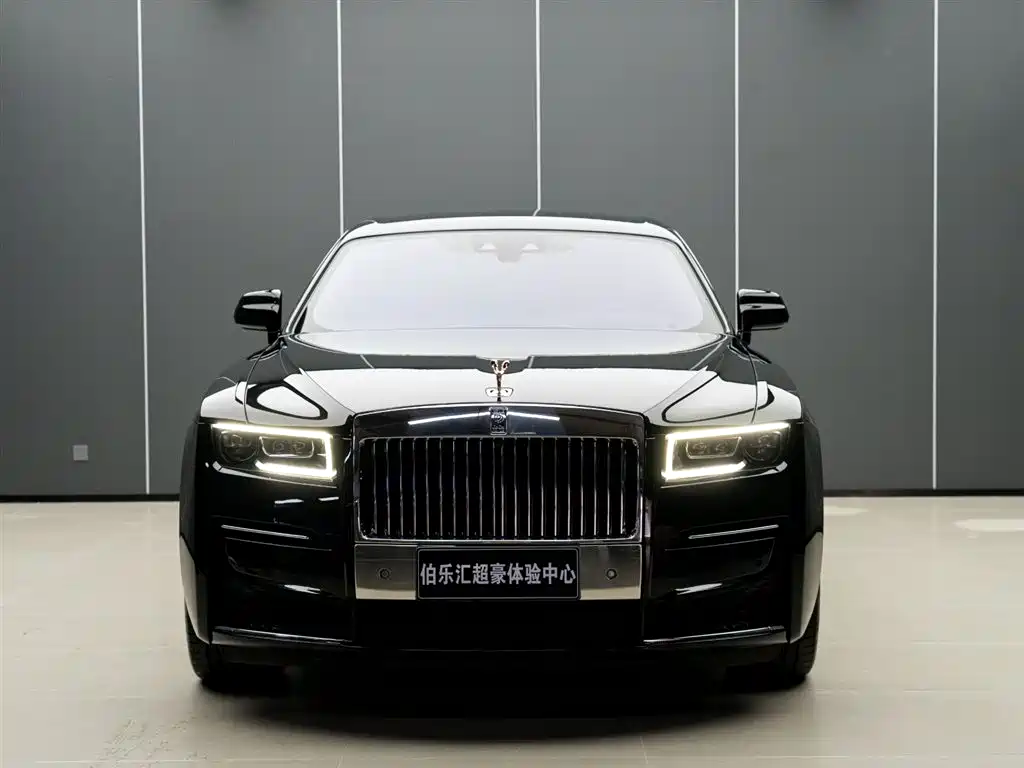 Rolls-Royce Ghost 2021 — фото 4
