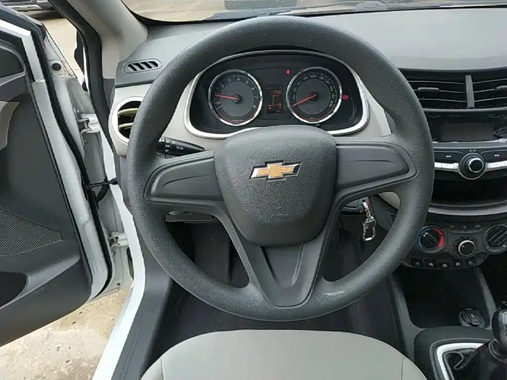 Chevrolet Sail 2016 — фото 11