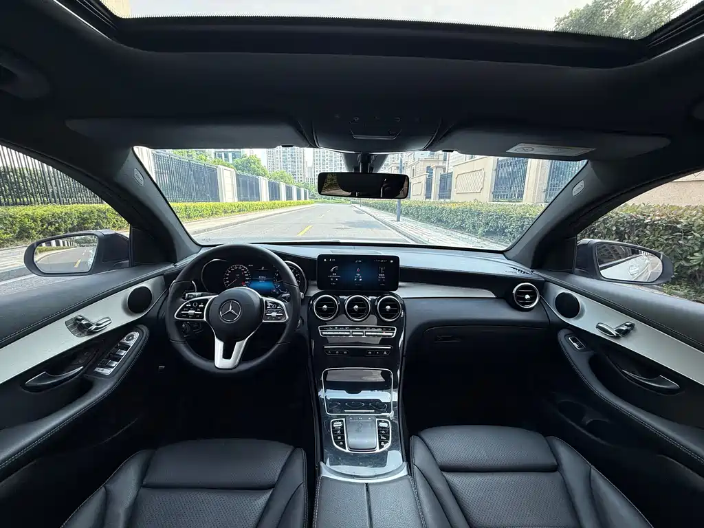 Mercedes-Benz GLC Coupe 2020 — фото 13