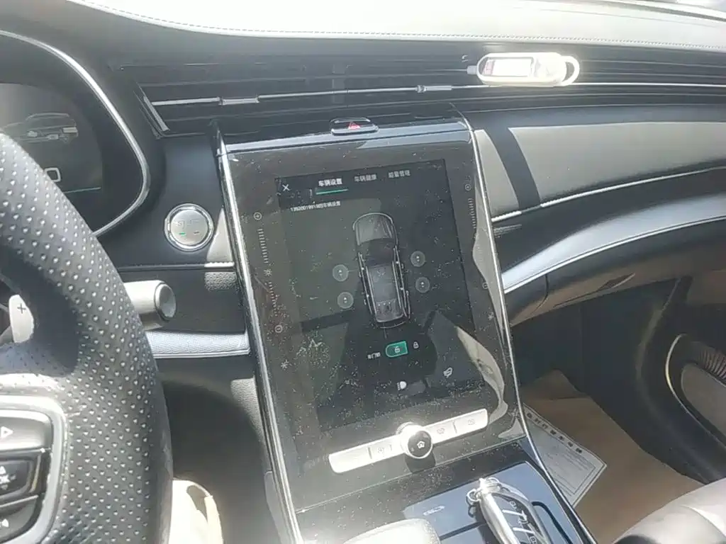 Roewe RX5 eMAX 2021 — фото 13